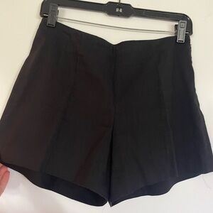 Theory Women’s Black Linen Shorts